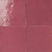 1025