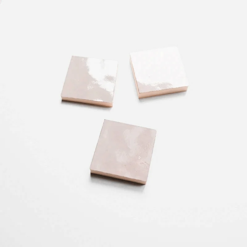 S002 - 5x5cm - Random colour